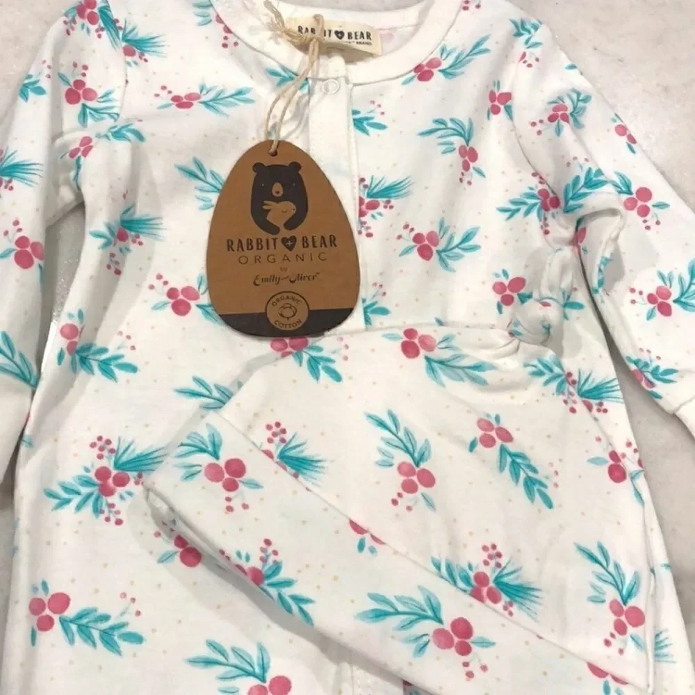 NWT Rabbit + Bear Organic Sleeper and Hat Sz 3-6 Mos